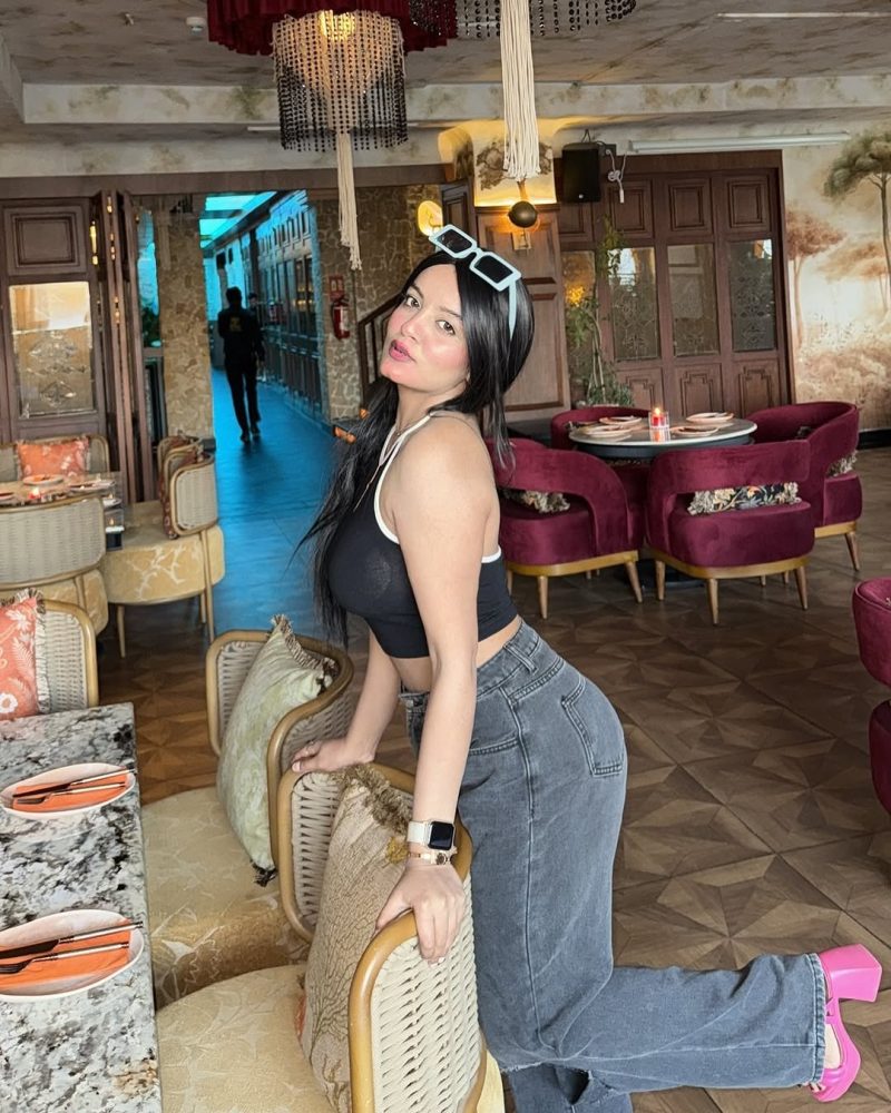 Pari escort Bhubaneswar